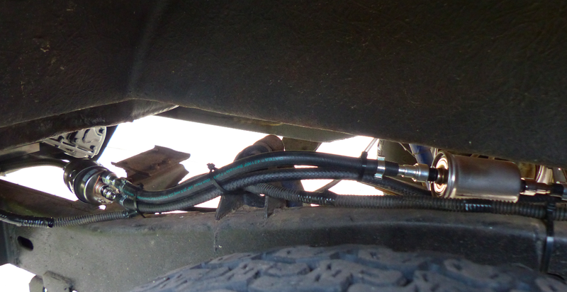 Fuel filter and pressure sensor